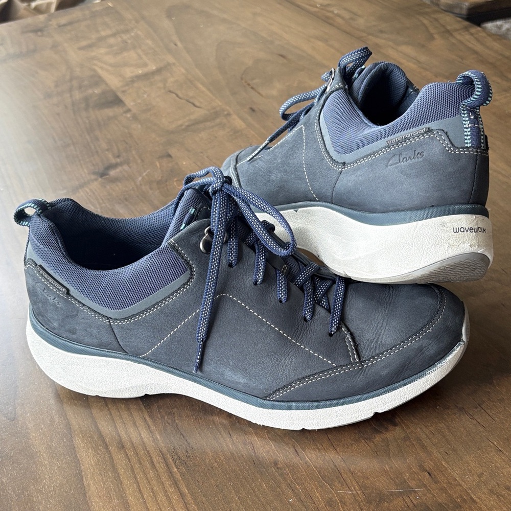 Clarks Women’s Dark Blue Lace-Up Casual Sneakers Wave Walk Size 10M